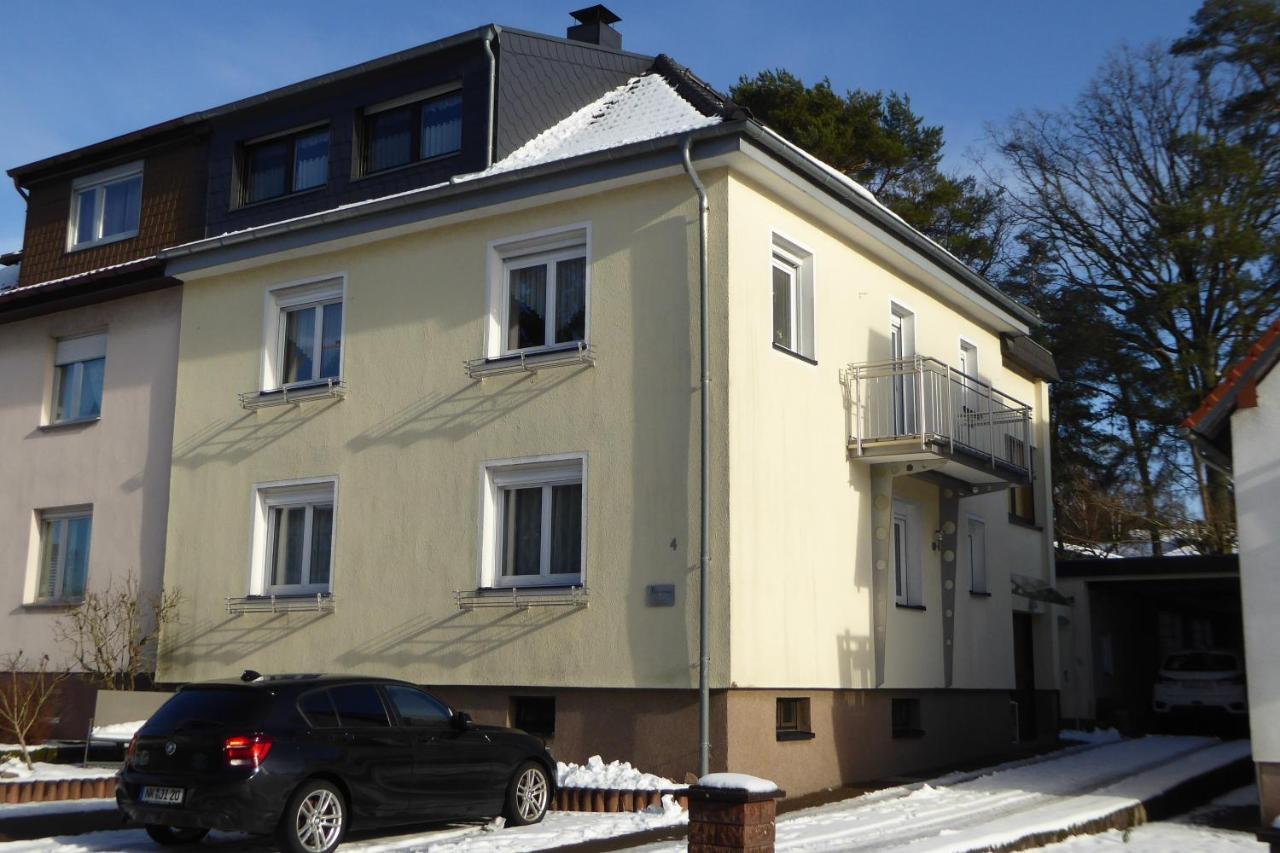 Ferienwohnung Jungbaer - Die Wohlfuehl-Adresse Im Stangenwald Санкт Ингберт Екстериор снимка