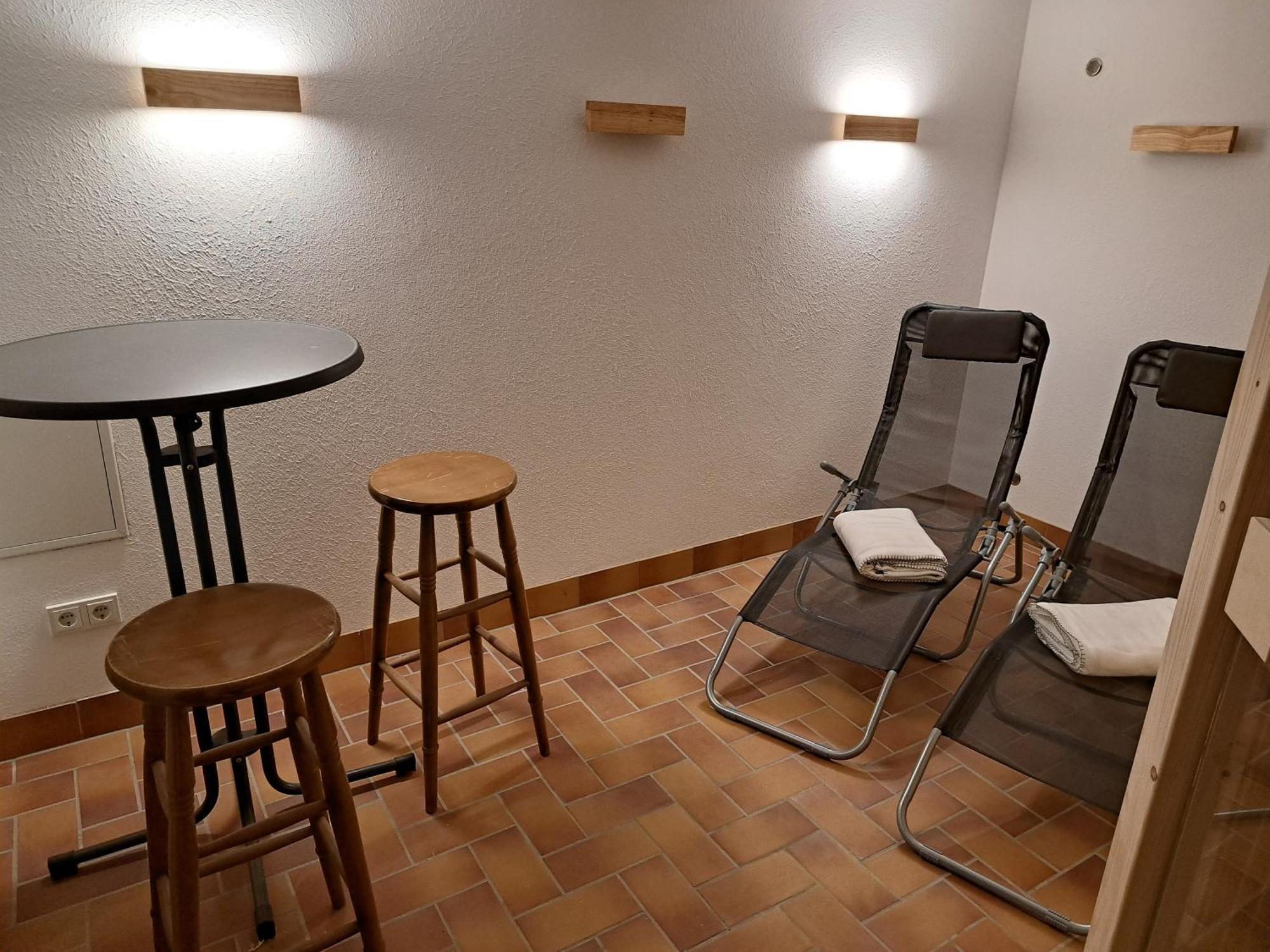 Ferienwohnung Jungbaer - Die Wohlfuehl-Adresse Im Stangenwald Санкт Ингберт Екстериор снимка